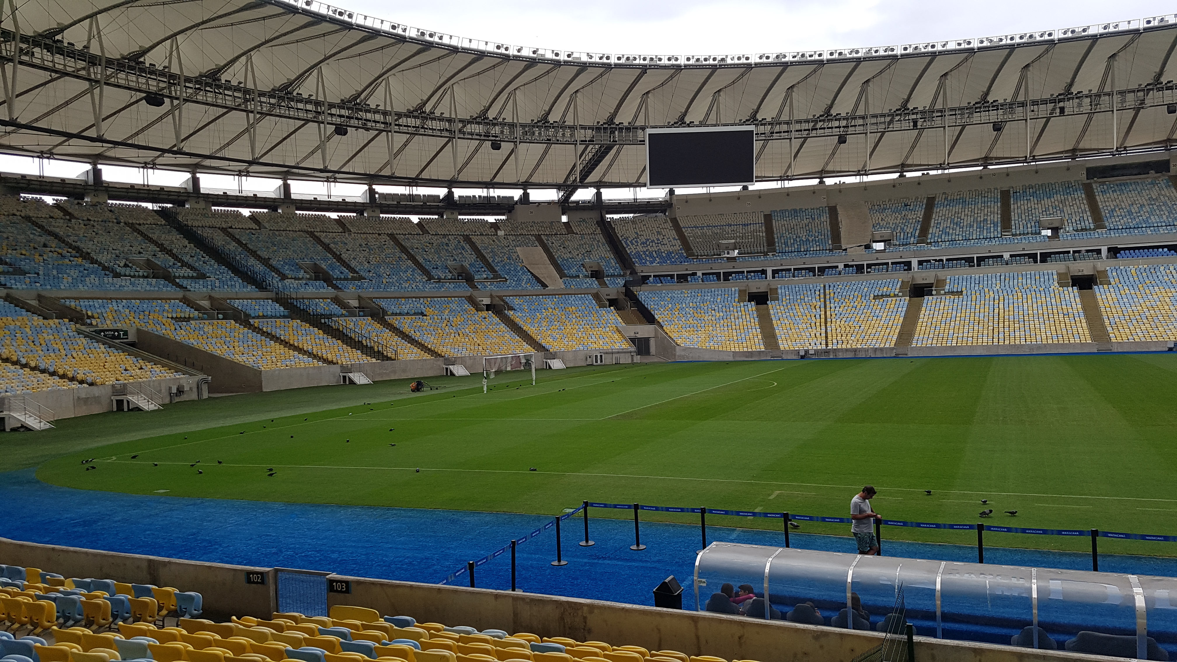 5E47E666-7671-4D58-985F-0774CF1AFB11