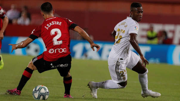 1795CF1F-E69D-4BD7-964B-68F93618B54A