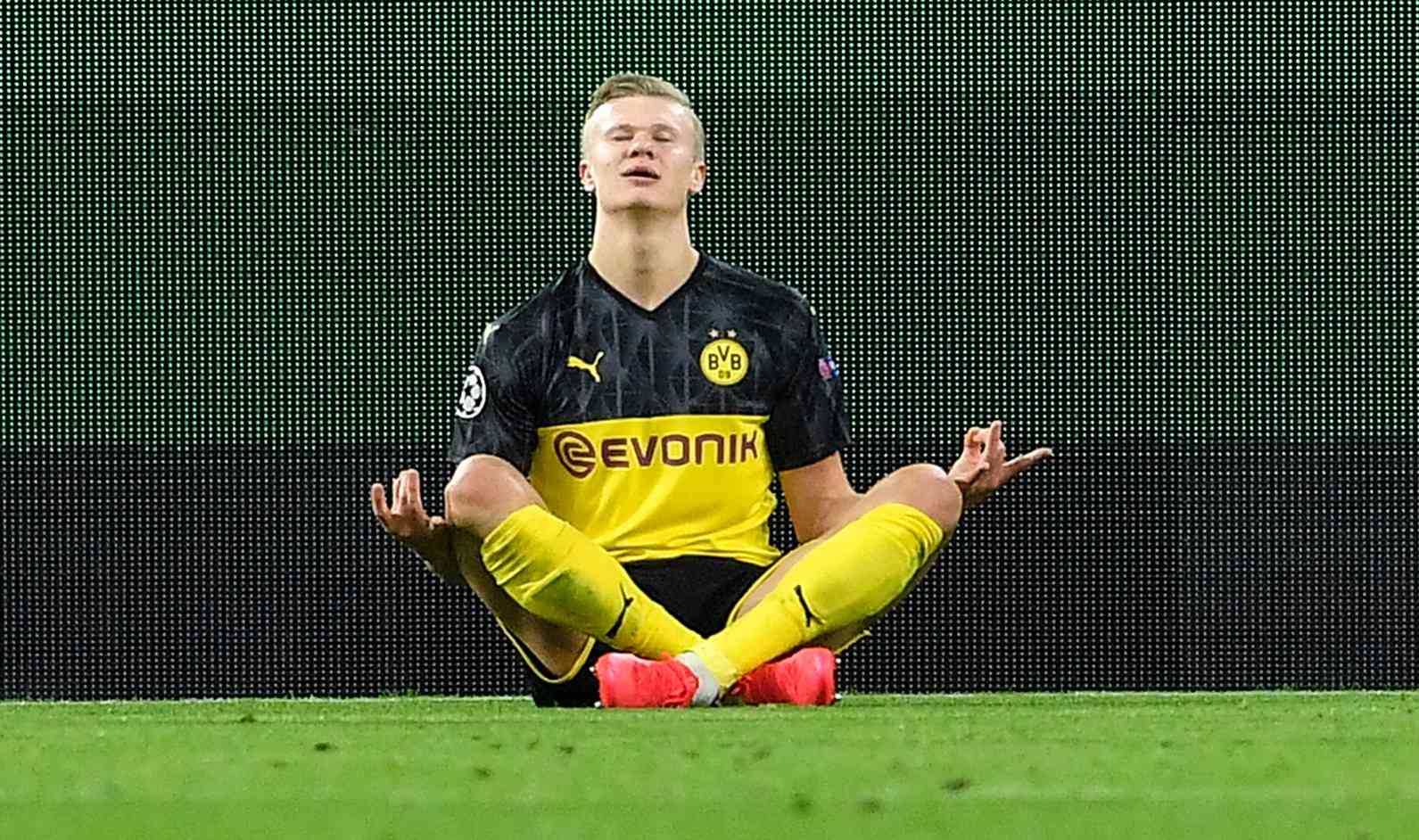 2B6A5EFE-DCC4-4925-8408-7CEF7DEC6D03