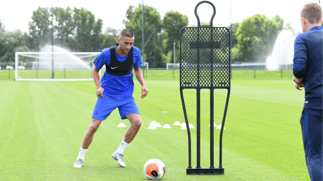 0DFC1AE1-B178-4103-88A5-547EE69B29D3